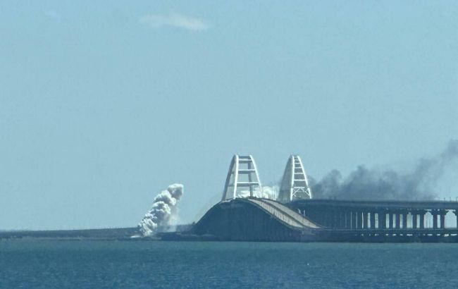 День "бавовни" в Керчі. Що відомо про нові вибухи біля Кримського мосту