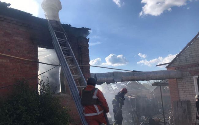 Спасатели показали фото последствий прилета КАБов в Циркунах