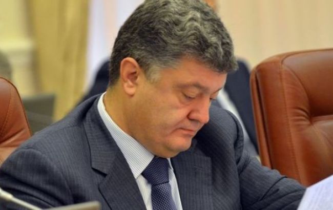 Порошенко підписав закон про діяльність капеланів у в'язницях