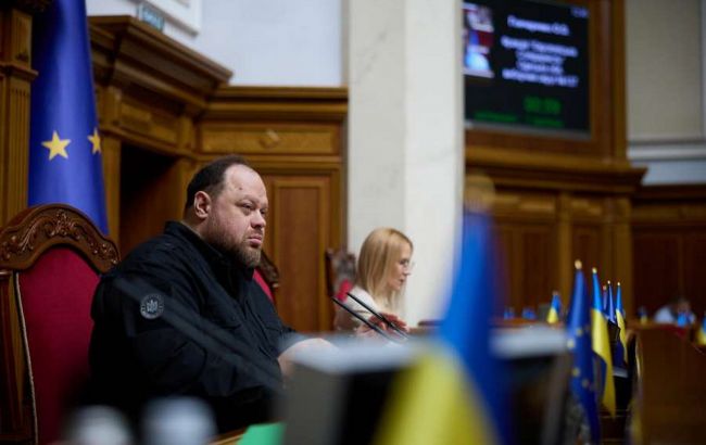 "Пять проблемных городов". Как Рада провалила массовую дерусификацию и что будет дальше