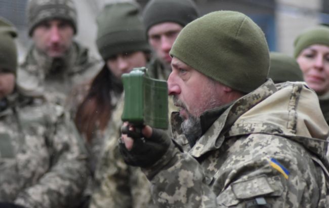 Боевики девять раз обстреляли украинские позиции на Донбассе