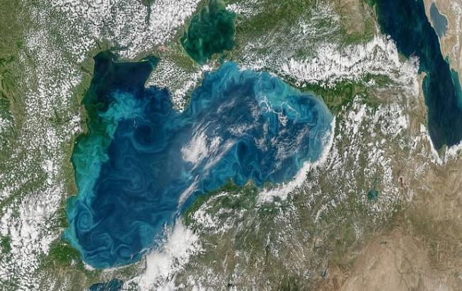 Ученые NASA: Черное море изменило свой цвет