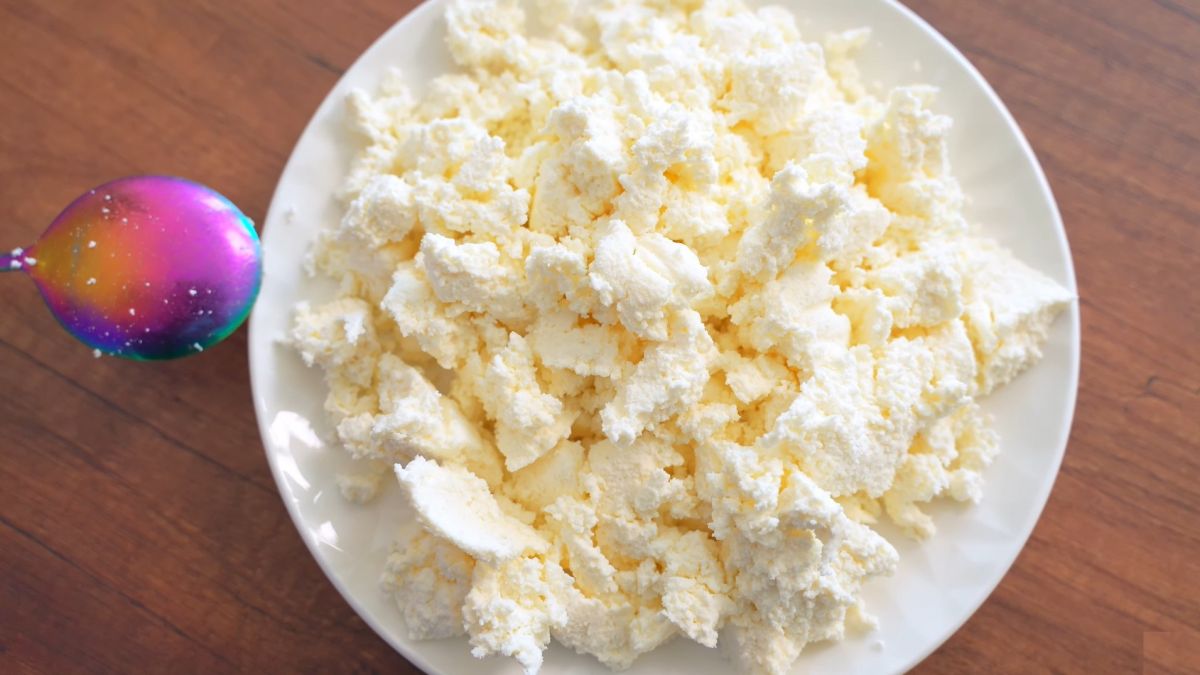 Рецепт: Домашний сыр - из творога без молока на водяной бане