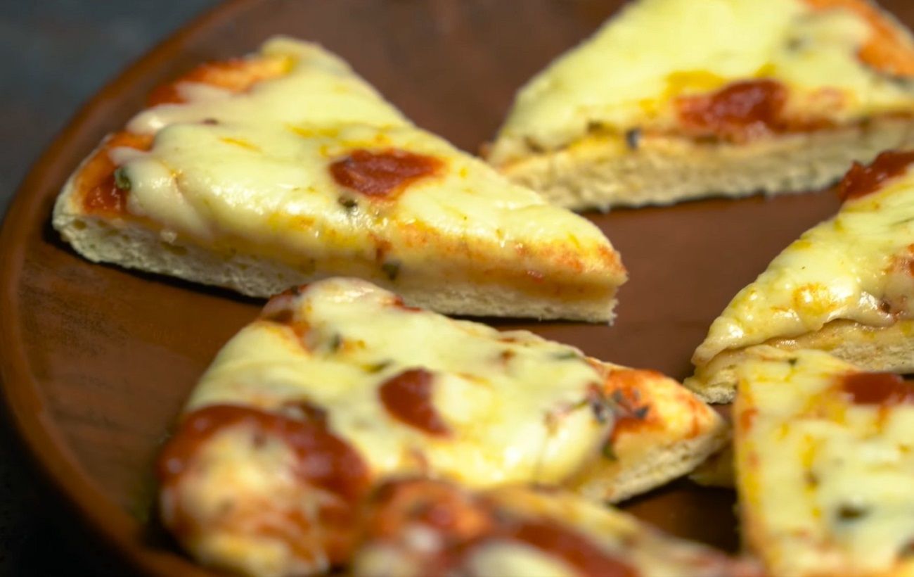 Как правильно приготовить вкусную пиццу в домашних условиях: пошаговый рецепт Маргериты