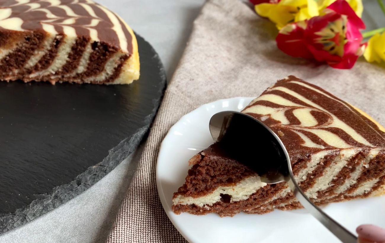 Классический пирог «Зебра» — простой рецепт с пошаговыми фото и видео + отзывы