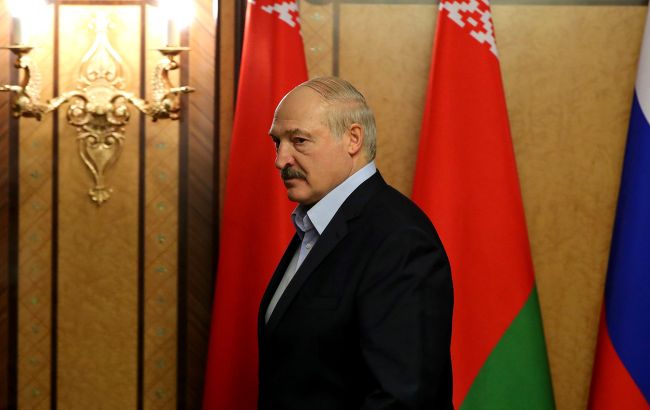 Лукашенко допустив розміщення в Білорусі військових літаків Росії