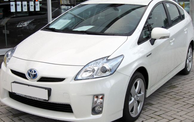 МВС отримає 348 автомобілів Toyota Prius