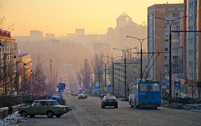 "Очень больно": в сети появились новые мрачные фото оккупированного Донецка