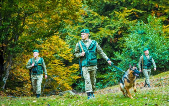 ДПСУ посилила охорону кордону зі Словаччиною для протидії нелегальній міграції