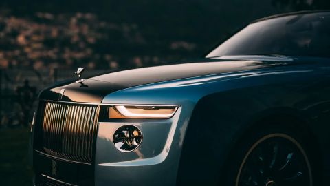 Новости  Возможно это самый дорогой авто в мире яхта на колёсах от  RollsRoyce