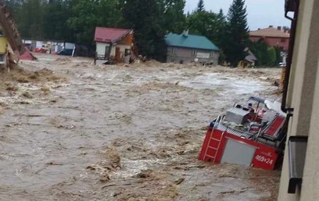 В Польше затопило город из-за прорыва дамбы от сильных ливней