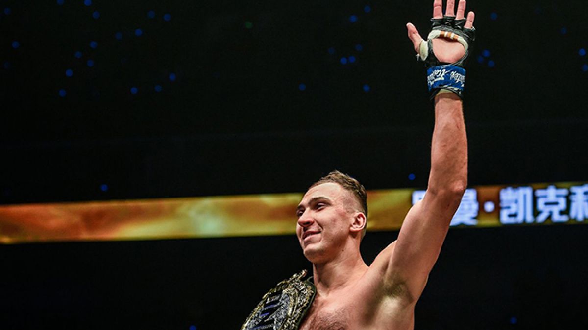 Роман Крыкля стал чемпионом мира на турнире One Championship - подробности  и видео | Стайлер