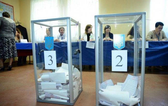 Місцеві вибори в Україні: виборчі дільниці закрилися