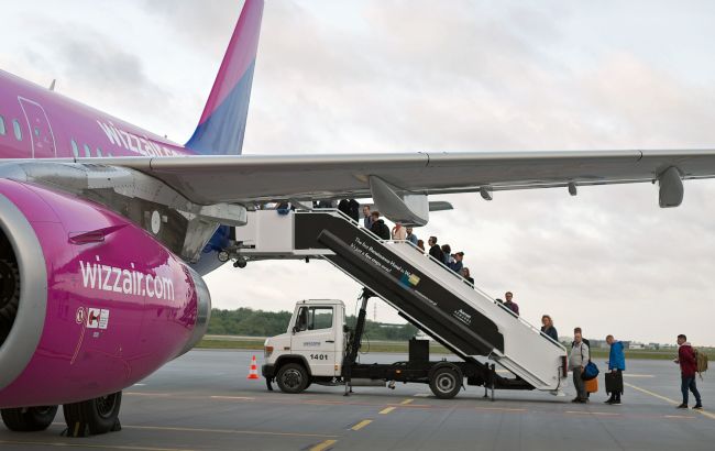 Реєстрація на рейси Wizz Air: які правила та вартість в аеропорту