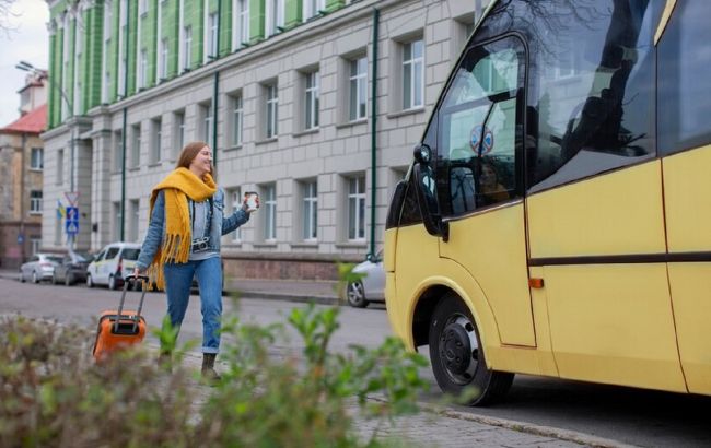 Щоб не затекло усе тіло. Як зробити довгу подорож в автобусі комфортною