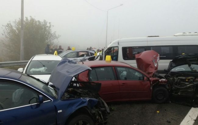 У Румунії через туман сталася масштабна аварія, є загиблі