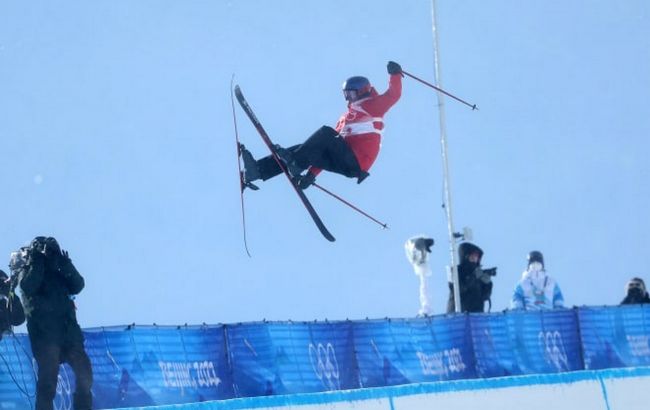 Олімпіада 2022 в Пекіні: китаянка завоювала золото в лижному хафпайпі